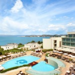 Luxurious Stay In Hotel With Savings Tips Hotel With Savings Tips